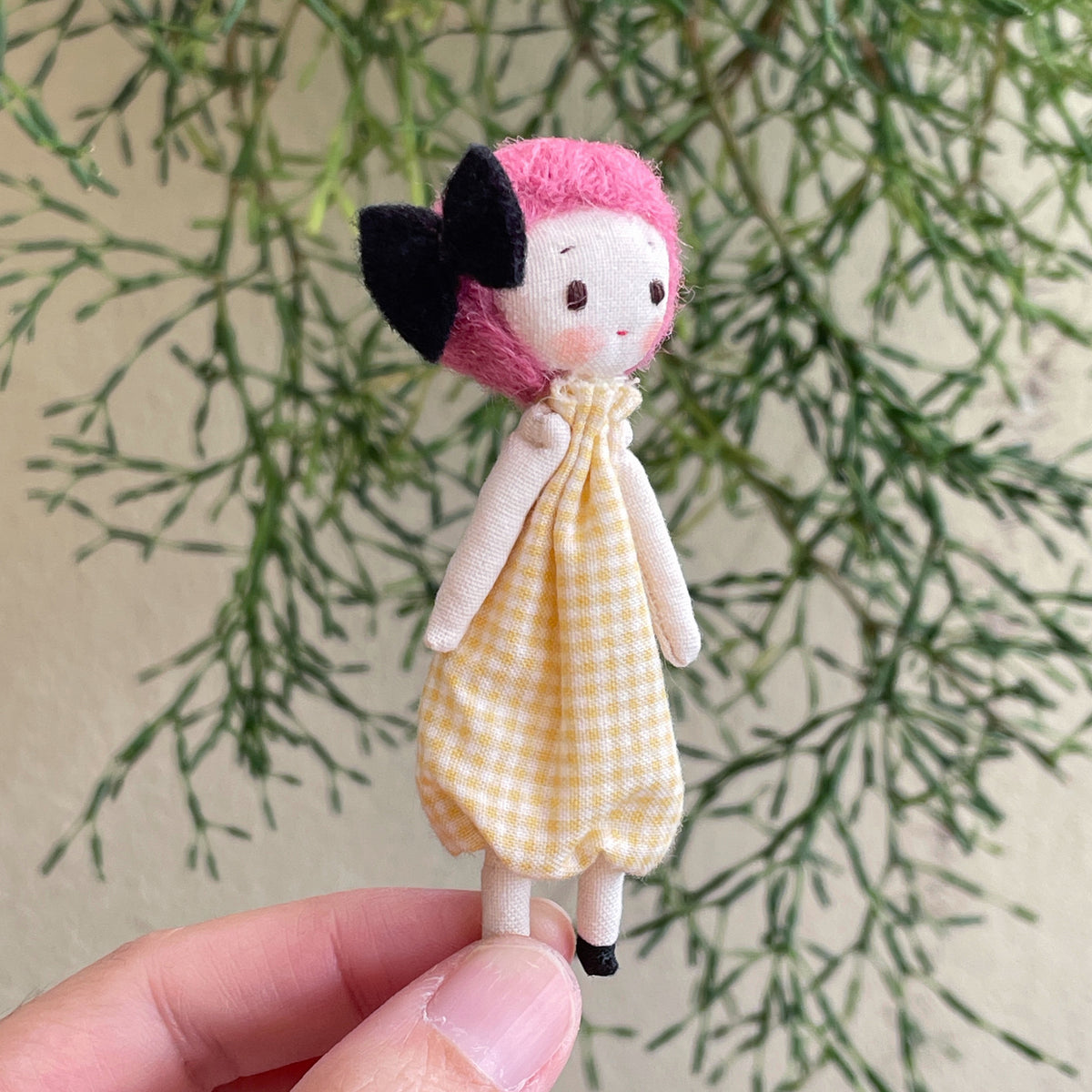 Handmade 9cm Mini Doll for Doll Lovers | Tiny Slim Doll | Miniature Doll Collectible