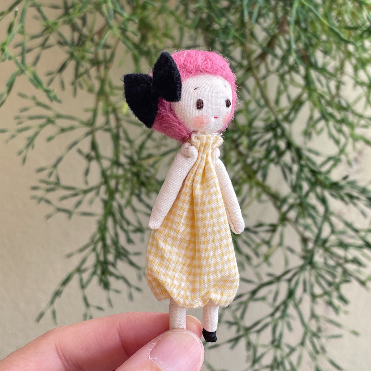 Handmade 9cm Mini Doll for Doll Lovers | Tiny Slim Doll | Miniature Doll Collectible