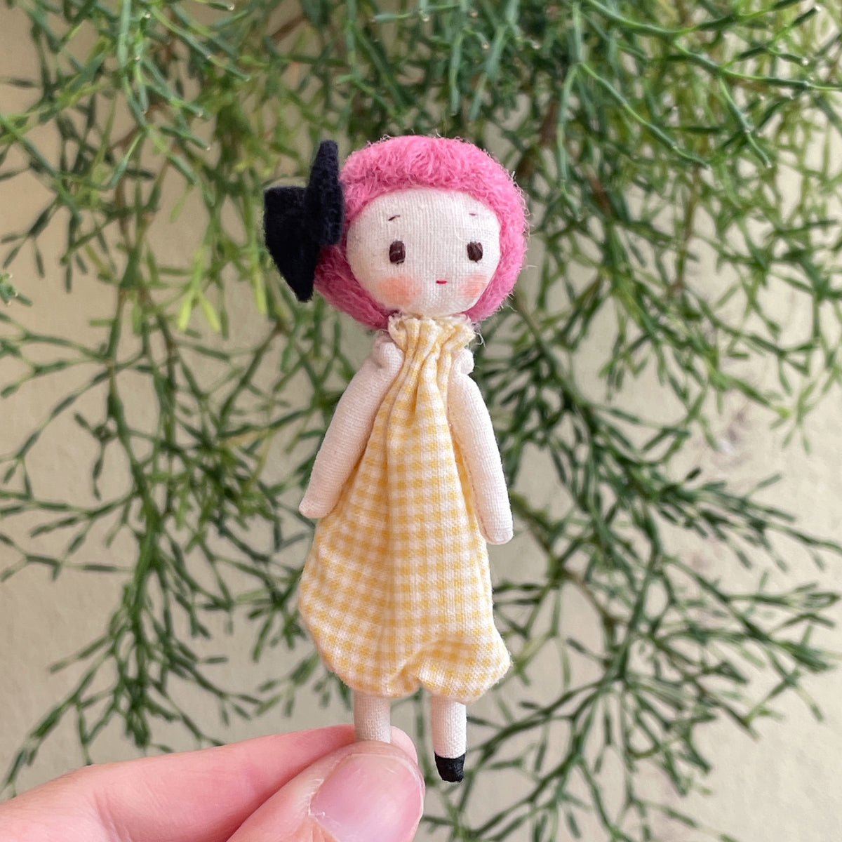 Handmade 9cm Mini Doll for Doll Lovers | Tiny Slim Doll | Miniature Doll Collectible